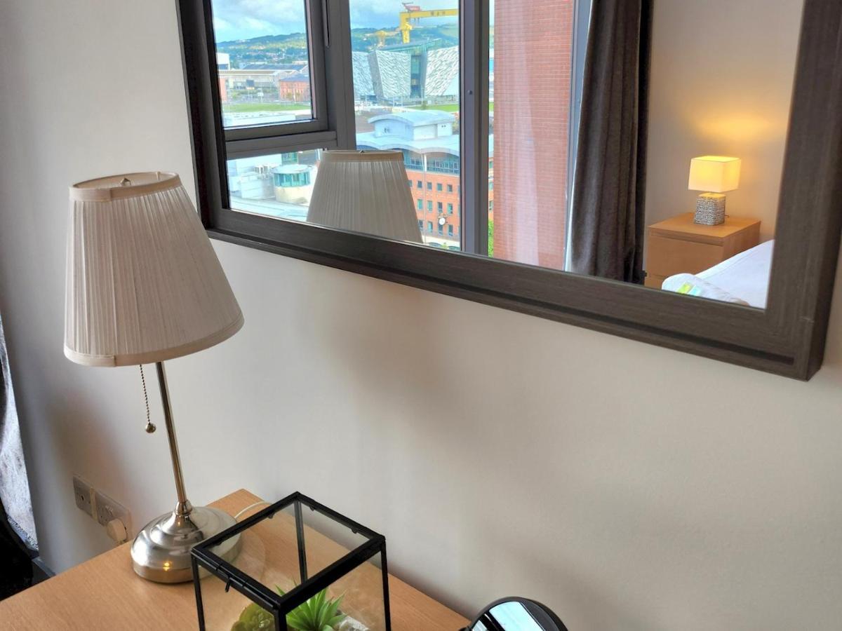 贝尔法斯特Pass The Keys Stunning Penthouse With Balcony Sunset Views公寓 外观 照片